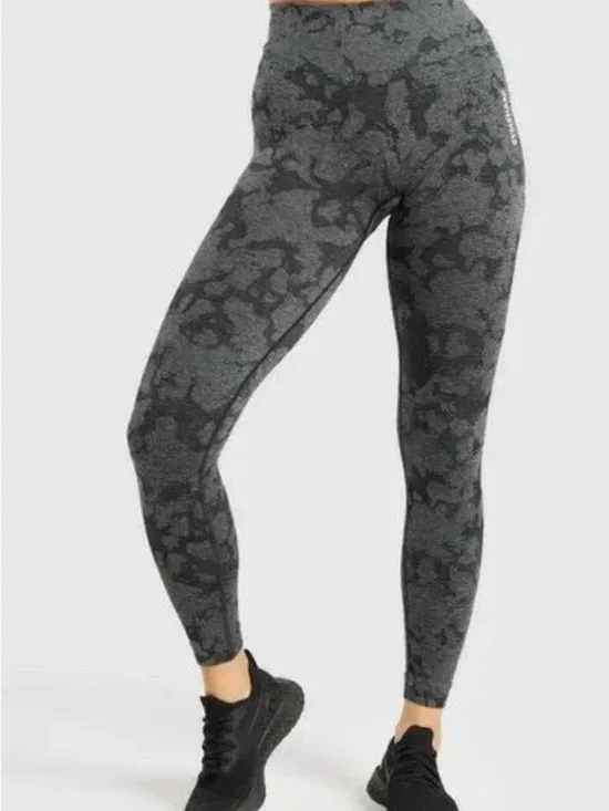 Gymshark Adapt Seamless Leggings - Picture 2 of 8